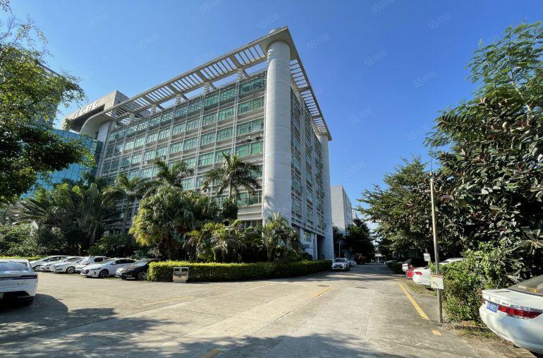 宝龙地铁口原房东园区楼上3000平方，160平方起租，合同长