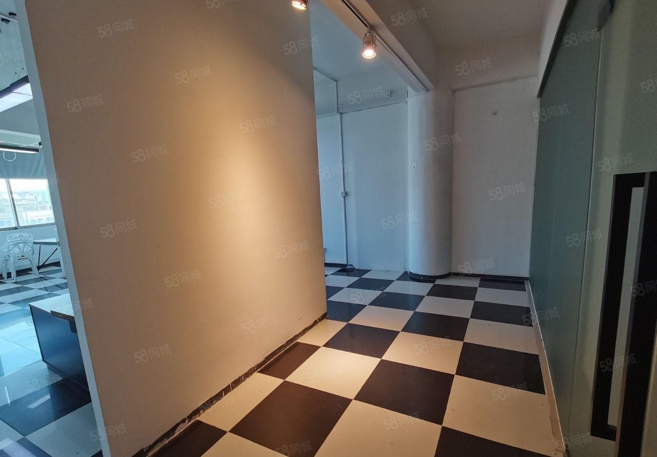 坂田北地铁口附近158平米厂房仓库出租带装修