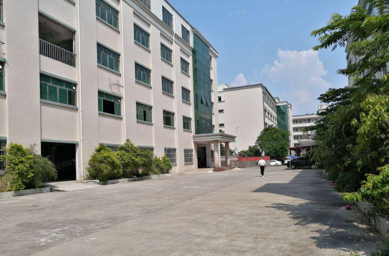 平湖富民工业园区原房东1一4层厂房5500平方出租合租