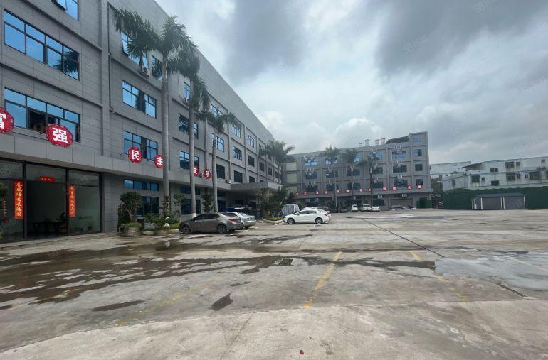 出租横岗安良原房东精装服装厂800平米，水电齐全无公摊