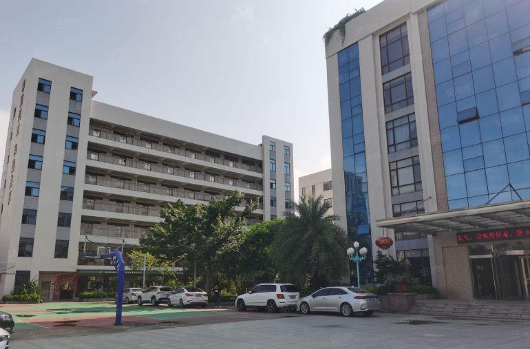 一房东龙岗中心城楼上2000平带装修无尘车间厂房仓库低价出租