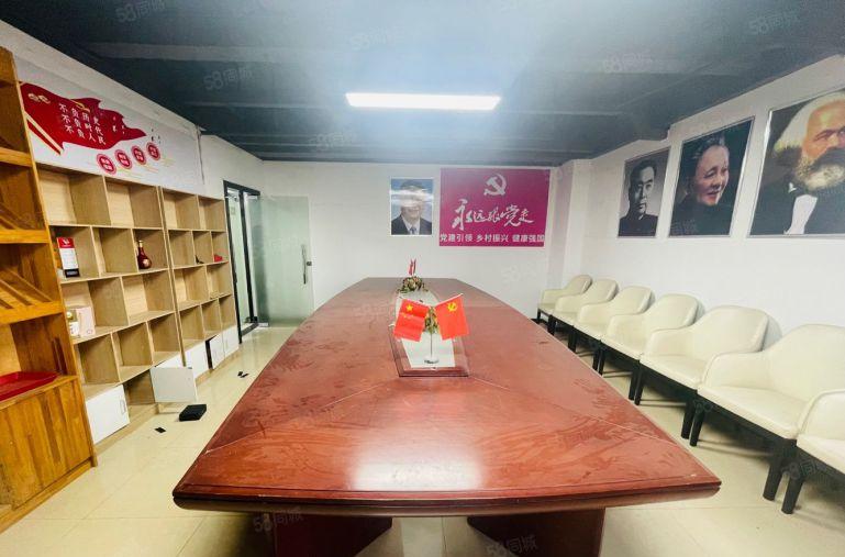 龙岗爱联南联地铁口500平精装修厂房办公室19元50平起租