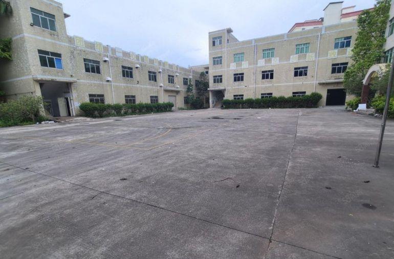 龙岗横岗厂房出租5000平独门独院整租分租仓库出租超大空地