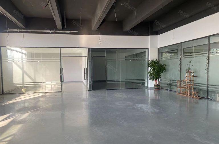 龙岗平湖地铁口新出园区一楼办公室厂房仓库低价出租100平起租