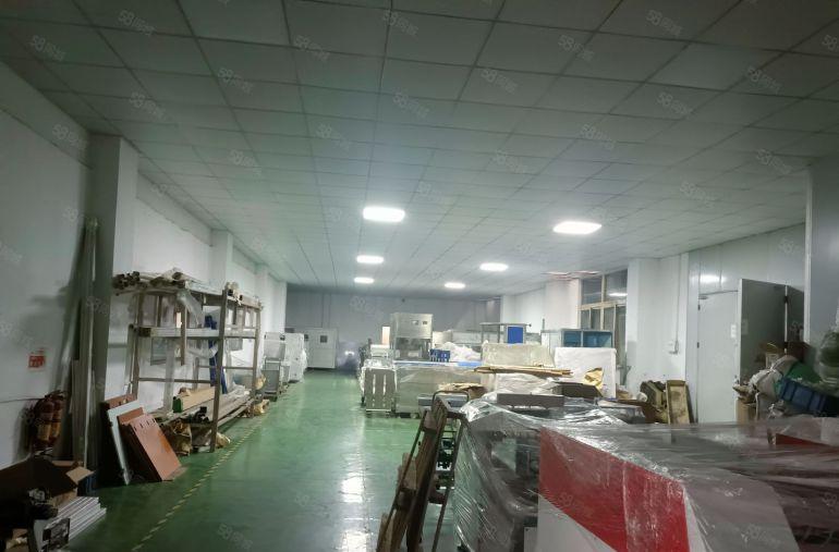 龙岗坪地原房东1楼和2楼标准厂房2800平带现成办公室出租