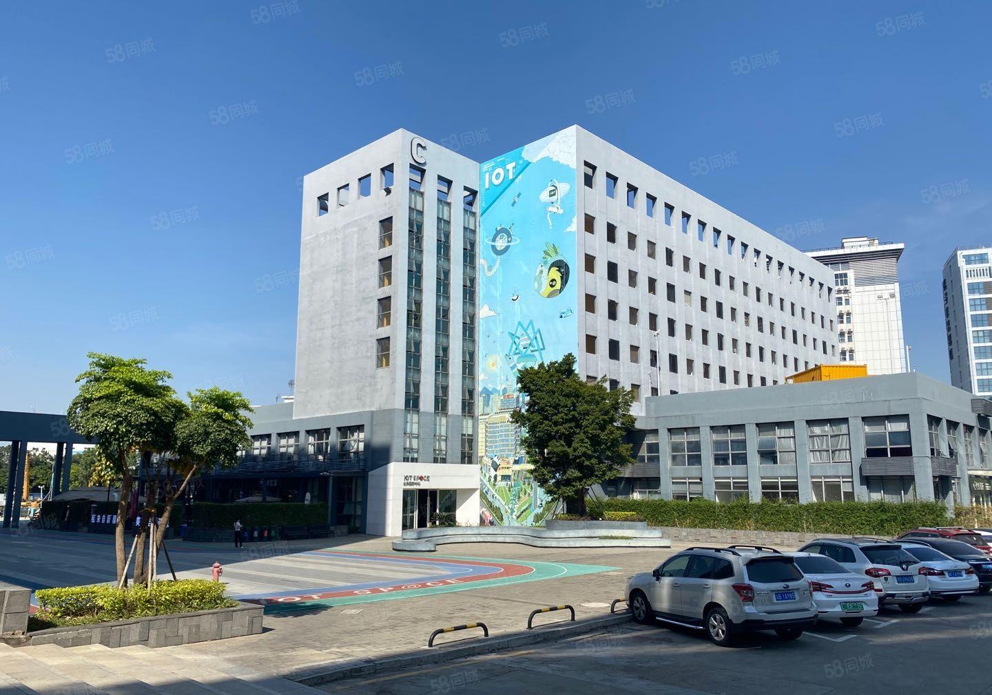 坂田岗头1000平厂房仓库出租可分租一半有简单装修地铁站