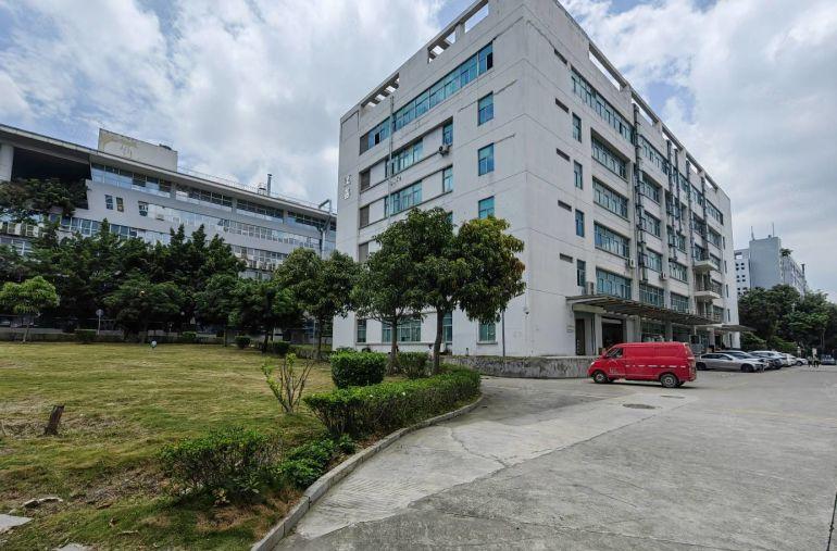 分租，龙岗坪地大型园区楼上1000平带精装修办公室厂房出租