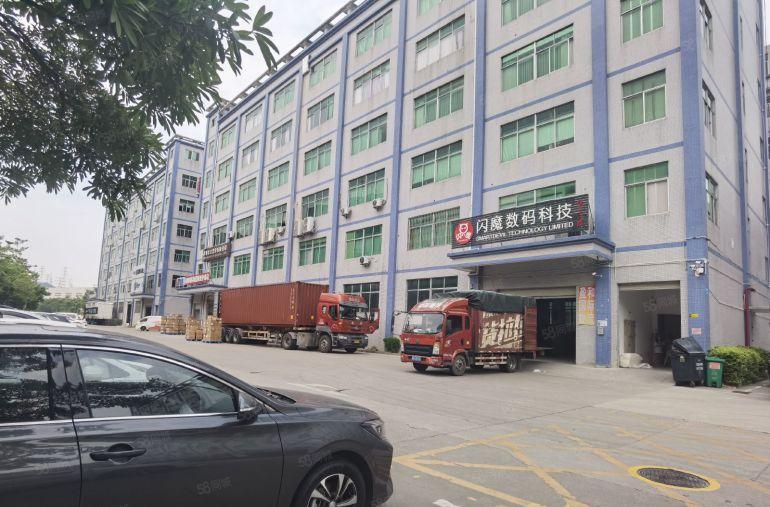 坂田上雪科技园原房东1350平标准厂房仓库出租