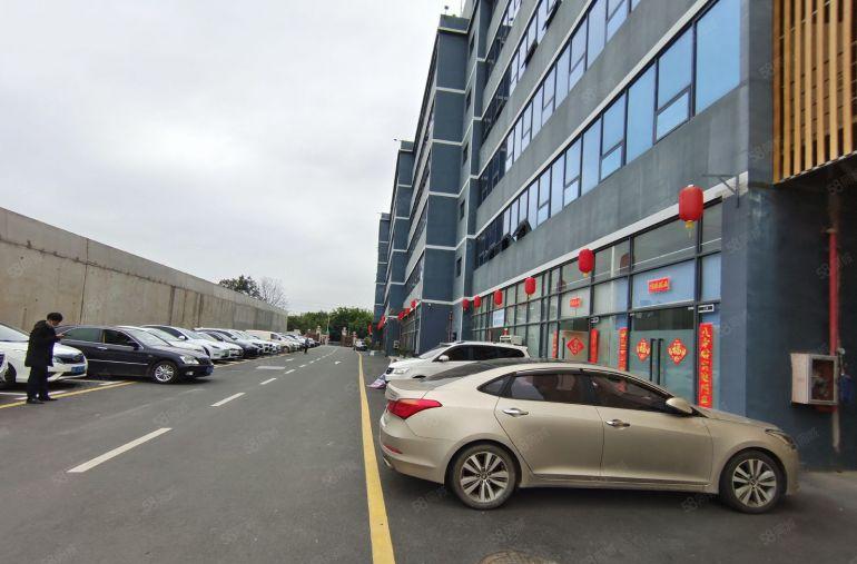 坂田五和地铁站附近楼上200平精装修电商办公仓库厂房出租