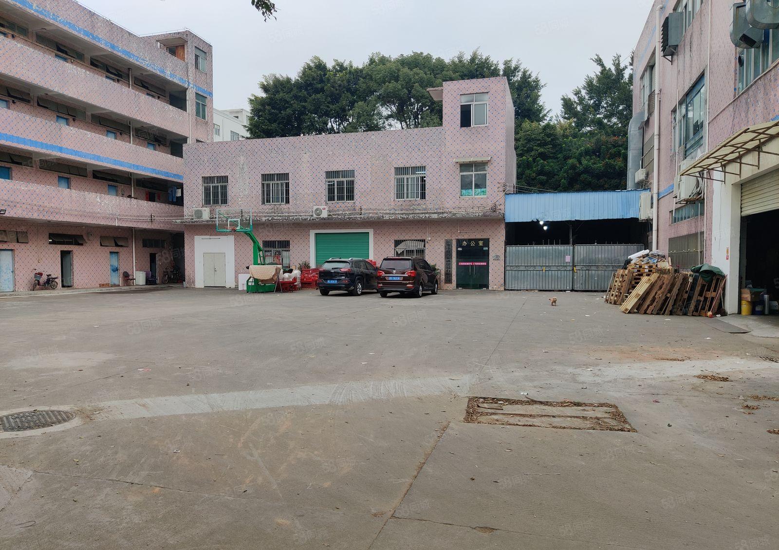 龙岗爱联地铁口原房东二楼1050平厂房出租300平起可分租