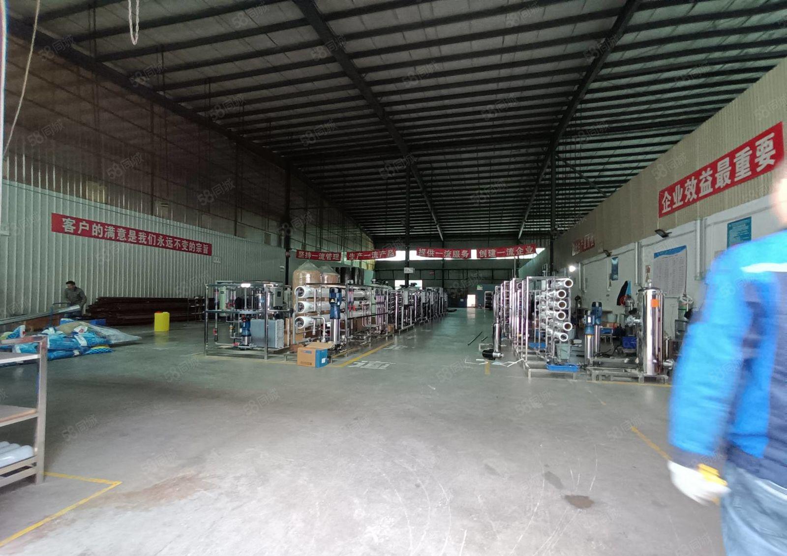 龙岗新出原房东钢构厂房出租2600平可分租，交通便利可进大车