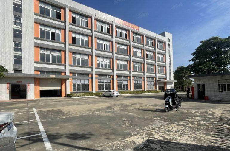 龙岗坪地中心村独院厂房8800平米可分租一楼厂房出租可办环评