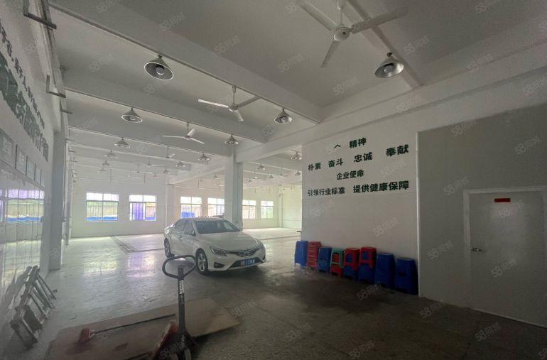 横岗六约地铁口附近工业区招租1楼500平方带水电装修，好进出