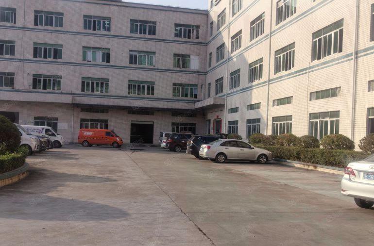 平湖带无尘车间禾花地铁口三楼1200平米厂房仓库出租可分租