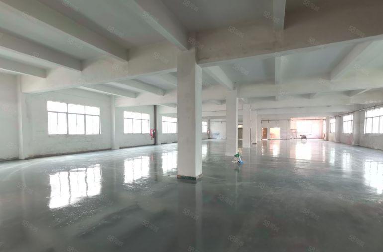 龙岗龙东厂房出租100平工业园工业仓库一楼出租超大空地精装修
