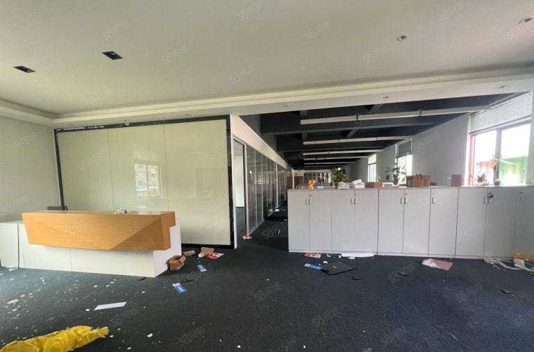 横岗经典小独院3500平厂房加宿舍全部精装修带现成办公ktv