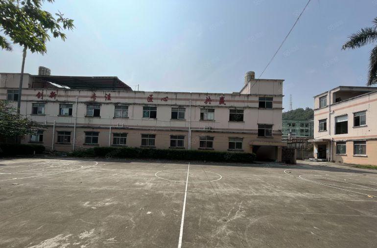 原房东，龙岗中心城龙城广场地铁口独门独院3000平合同8年