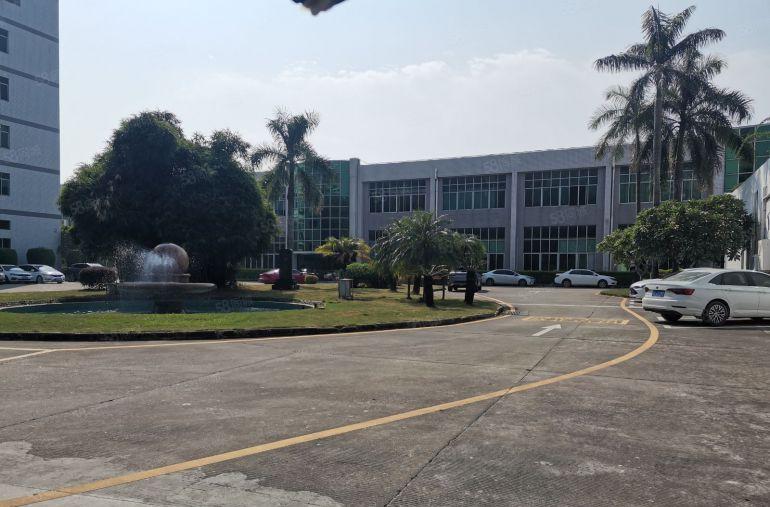 宝龙高新科技工业区原房东红本1楼1200平方层高6米大小可分