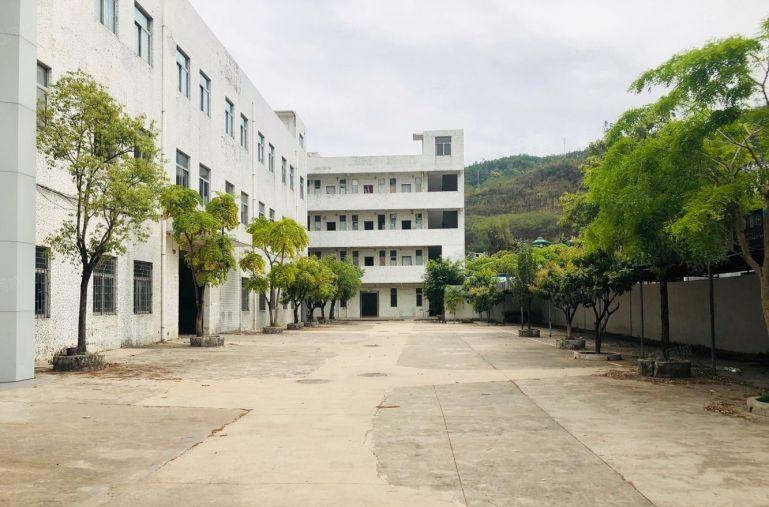 经典小独院！横岗安良沙荷路3900平小独院厂房出租