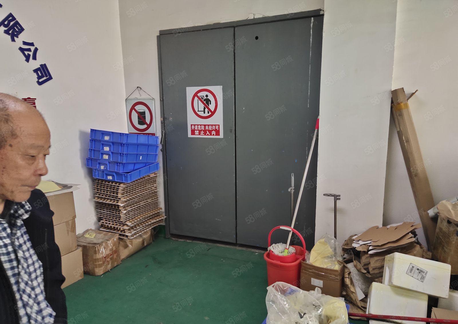 龙岗南联精装修好的二楼厂房280平方400平方