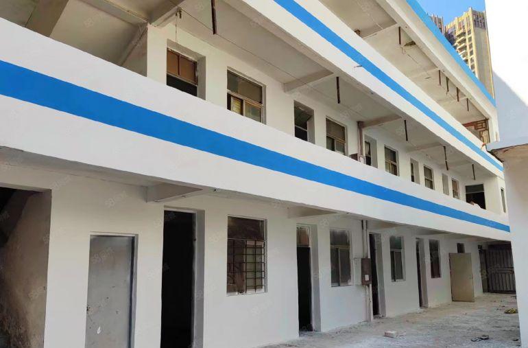 原房东龙岗龙城广场地铁口独门独院3500平办公室仓库厂房出租