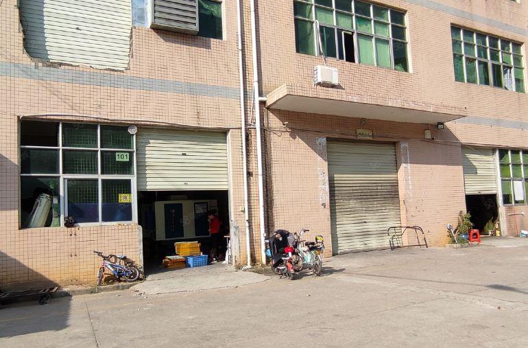 橫岗原房东街道六约塘坑独门独院厂房11800平，可分租