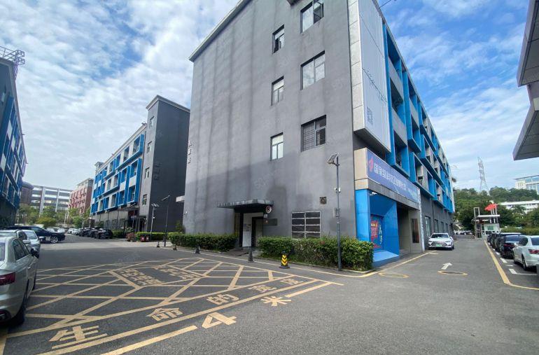 100平起租平湖华南城原房东独门独院精装修厂房1000平