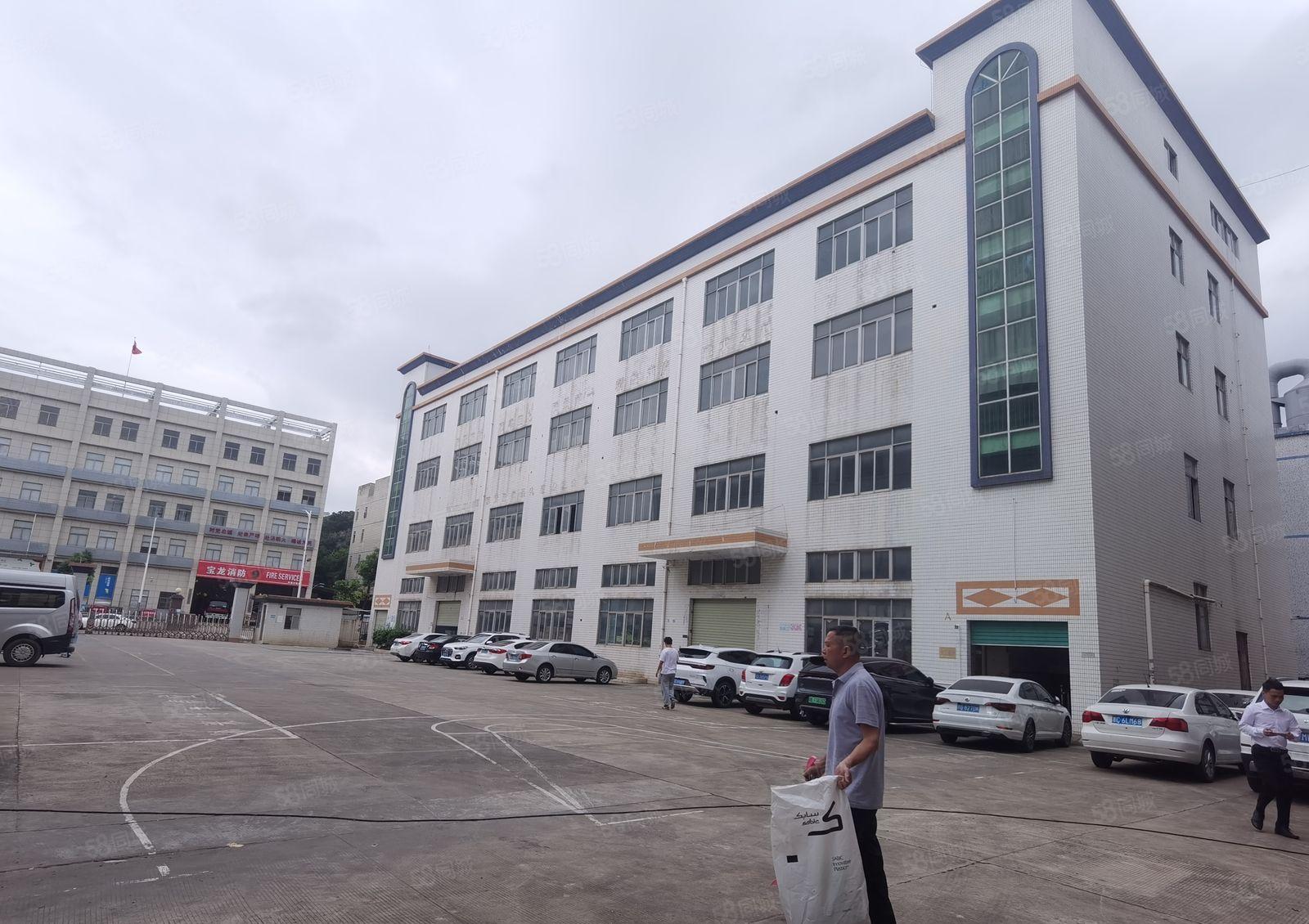 龙岗章背工业区1000平方2000至5000平方厂房仓库出租