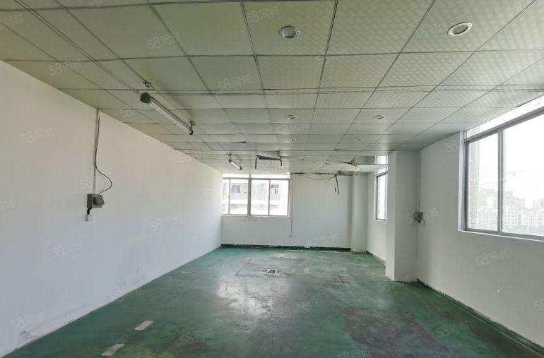 龙岗爱联500平米带装修厂房出租有吊顶有地坪漆