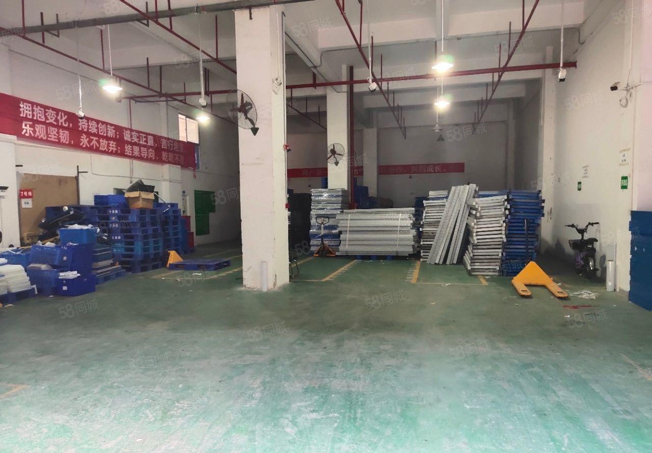 龙岗中心城爱联吉祥地铁站附近一楼750平方层高6米