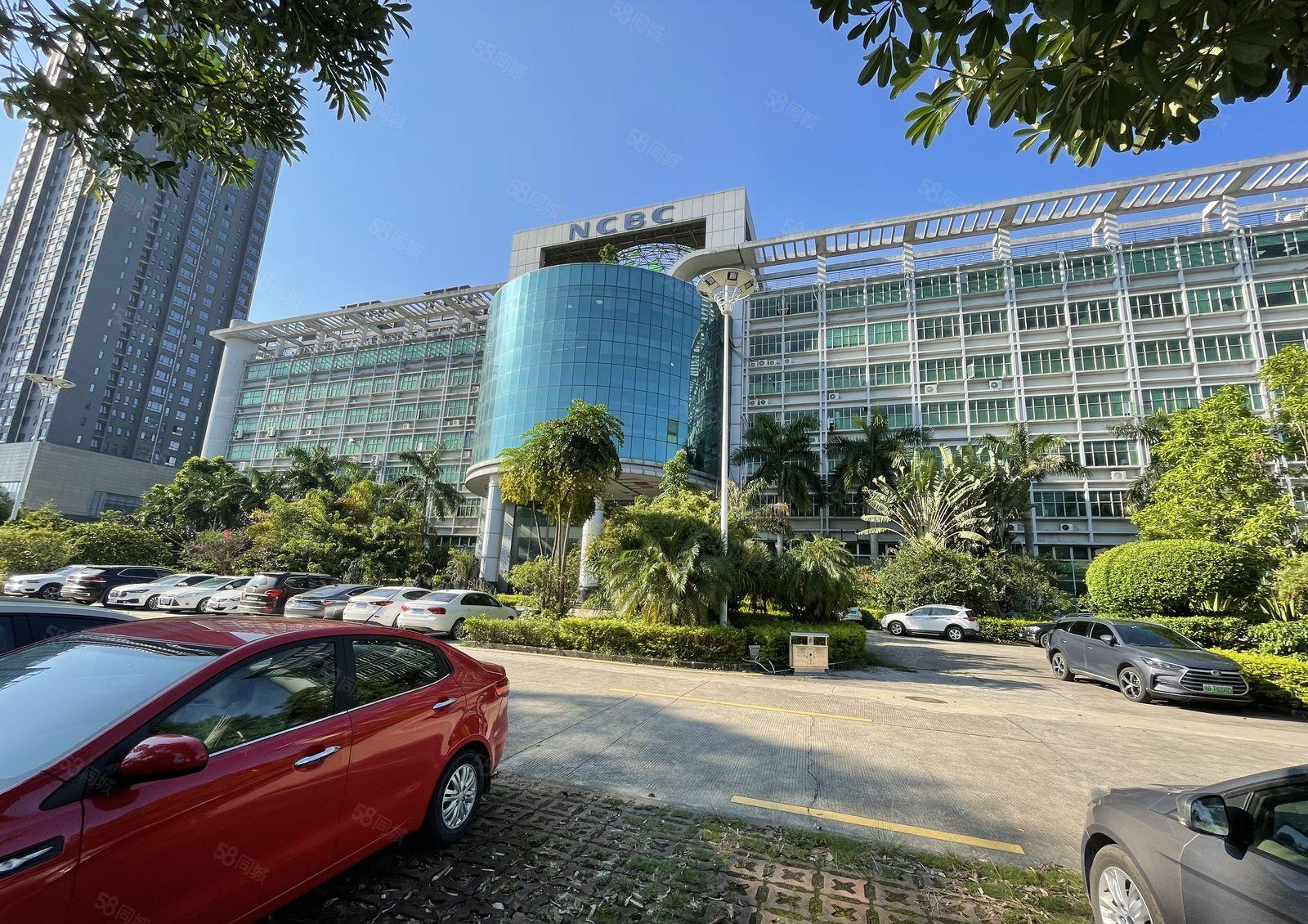 20元起龙岗宝龙工业园楼上1000平厂房仓库出租空地超大可分