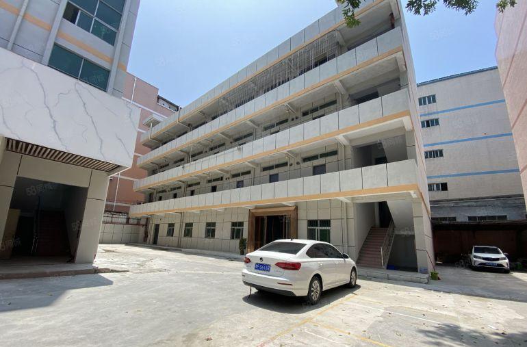 16元村委直租龙岗新出4000平独门独院精装办公仓库厂房出租