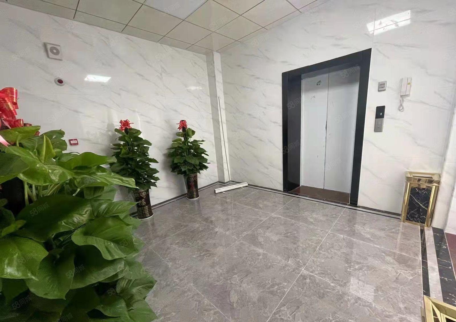 南联地铁口全新装修厂房，适合电商教育行业