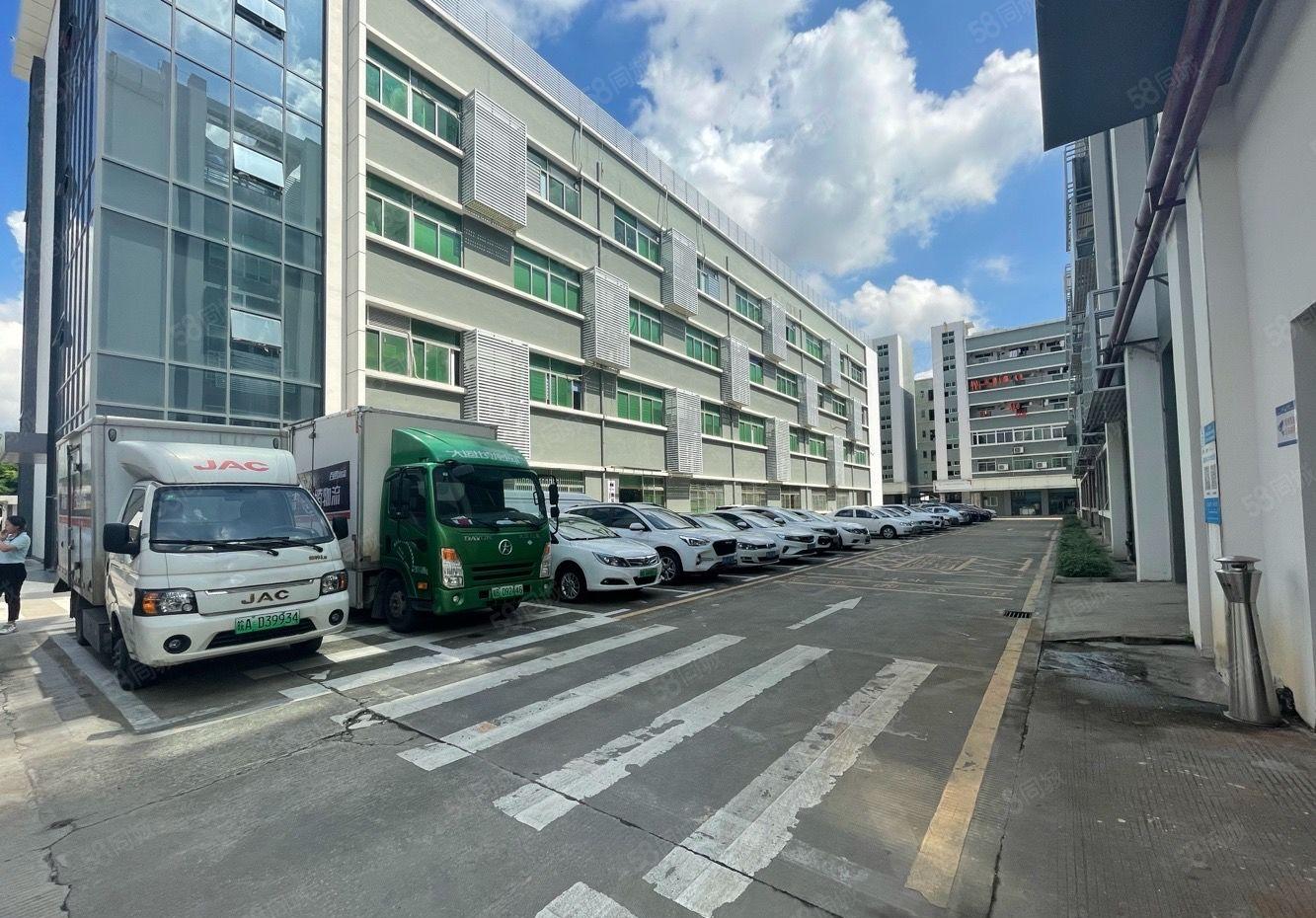 爱联主干道独门独院原房东厂房出租楼上1000平带精装修可分租