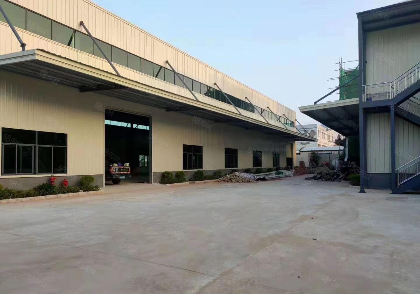 龙岗中心城新出滴水8米钢构厂房仓库1500平方，可分租