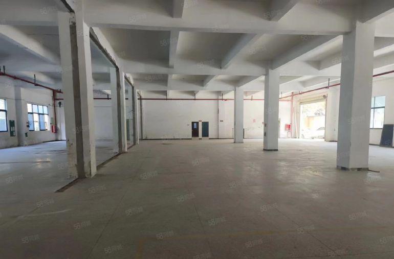 20元租龙岗独门独院一楼厂房仓库2000平起租院内超大空地