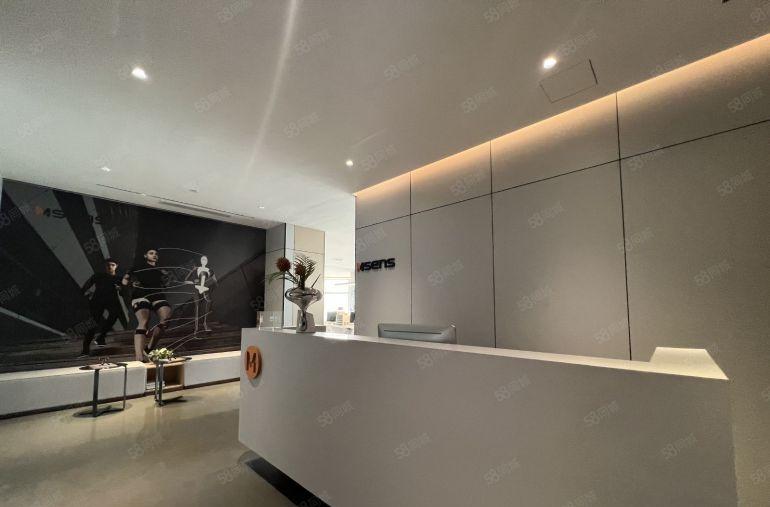 横岗地铁口一楼厂房1000平方仓库出租带卸货平台精装修办公室