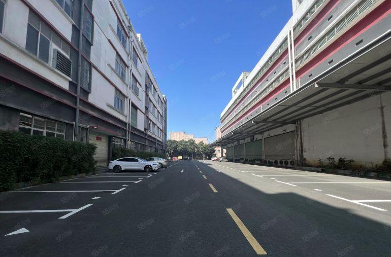 龙岗同乐村委厂房实际面积3000平仓库出租一楼上可分租带喷淋