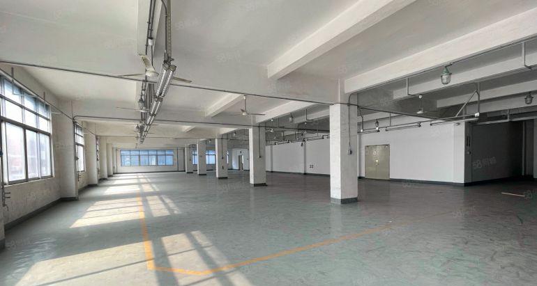 五百平起租龙岗宝龙原房东带红本厂房独门独院1773平仓库出租