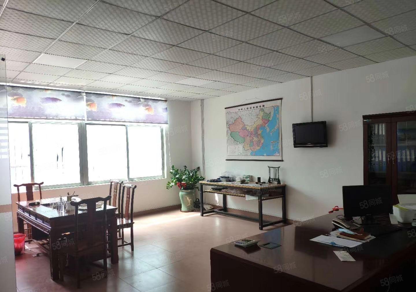 龙岗镇尤东工业区厂房二楼1250m2现成水电地板漆办公室