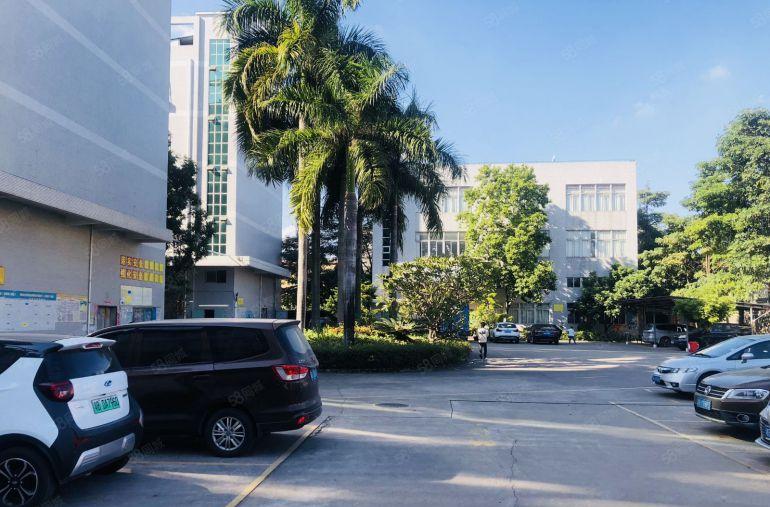 交通便利周边齐全，4800平大厂独院面向各行业招租，厂房带大