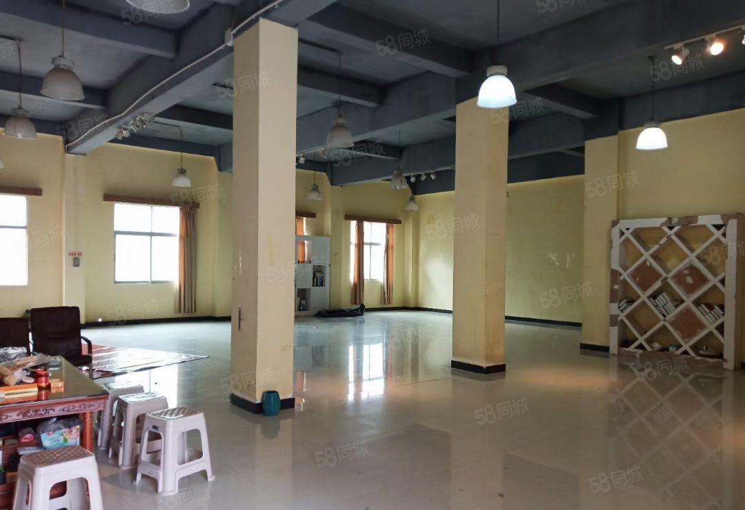 龙岗中心城爱联嶂背工业区独门独院厂房出租7000平方