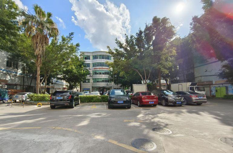 横岗地铁旁独院厂房600平6000平方大小面积出租 超大空地