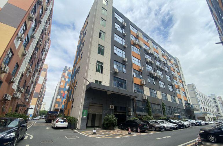 坂田岗头大型工业园新装修小面积带精装修办公室仓库厂房出租