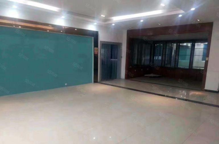 坳背地铁口1000平地坪漆仓库厂房低价出租园区300平起分租