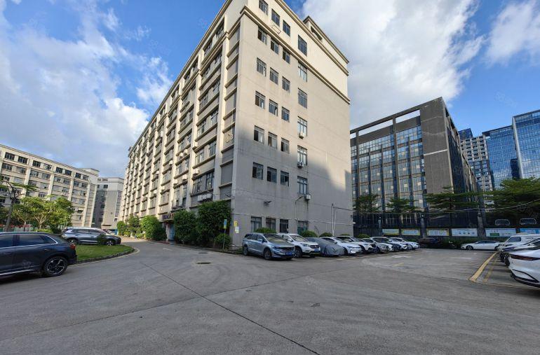 电商外贸龙岗中心地铁站楼上300平方精装修办公室厂房仓库出租