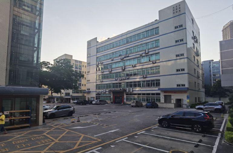 坂田雪象地铁口原房东电商厂房仓库低价出租