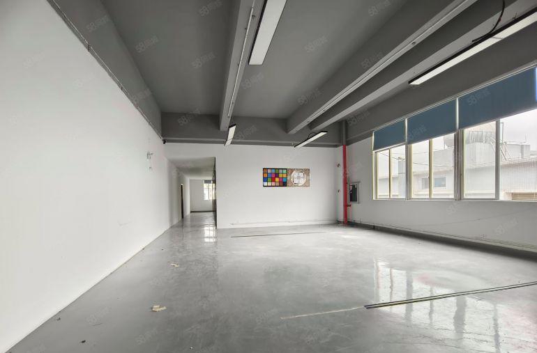 坂田厂房出租500平至3000平方精装修一楼电商物流仓库分租