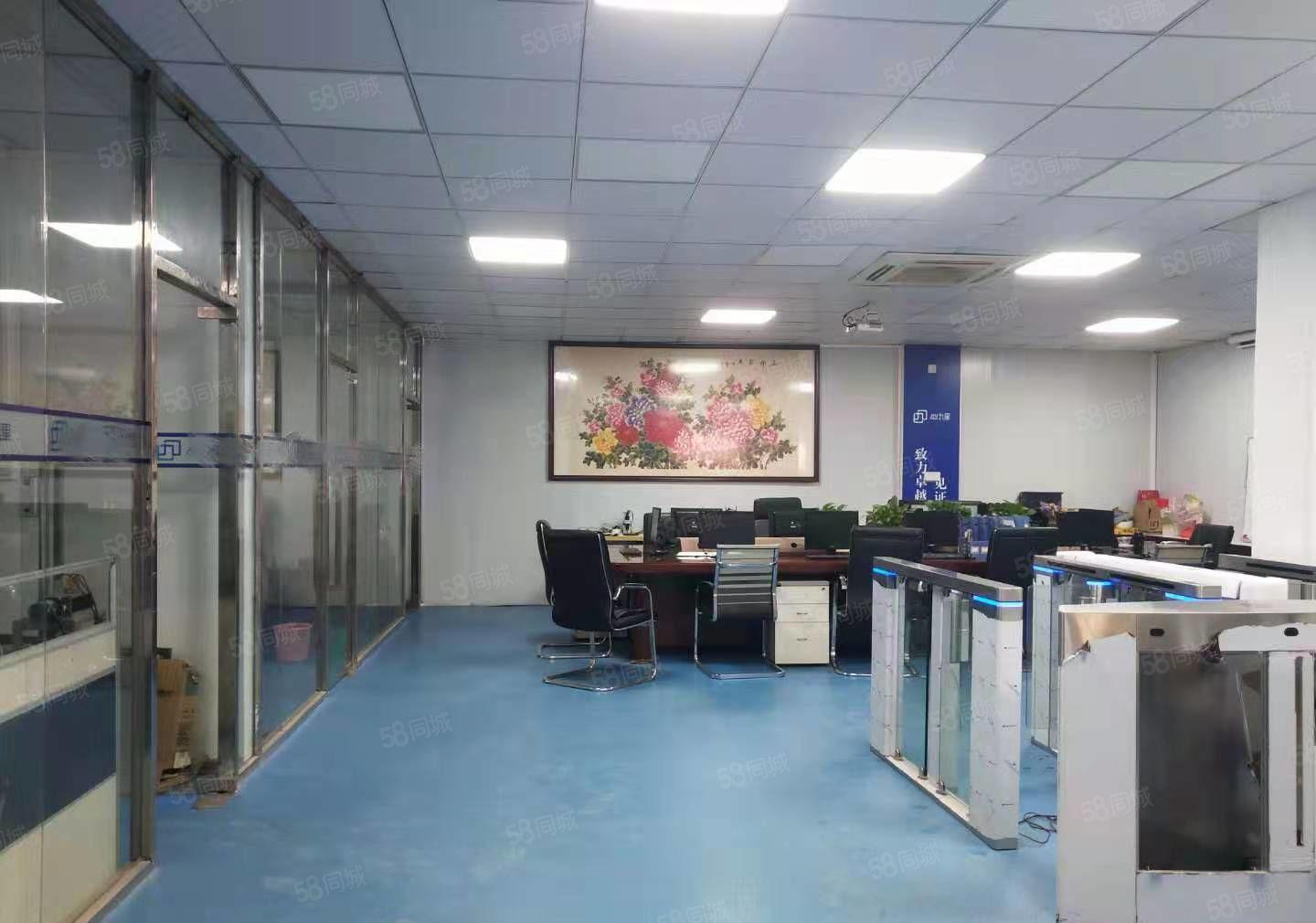 龙岗宝龙新出2000平米带装修厂房出租大小分租