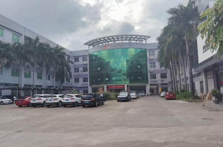 龙岗南联地铁附近楼上300至1000平精装修厂房仓库低价出租